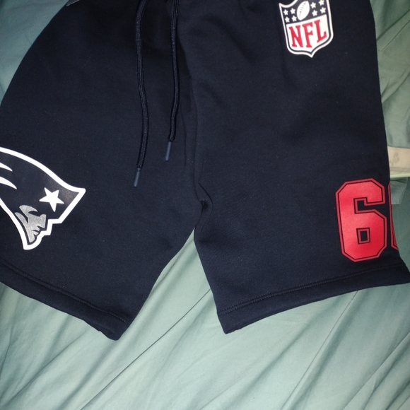 NE PATRIOTS SET 9- 10 YEARS - Picture 4 of 5